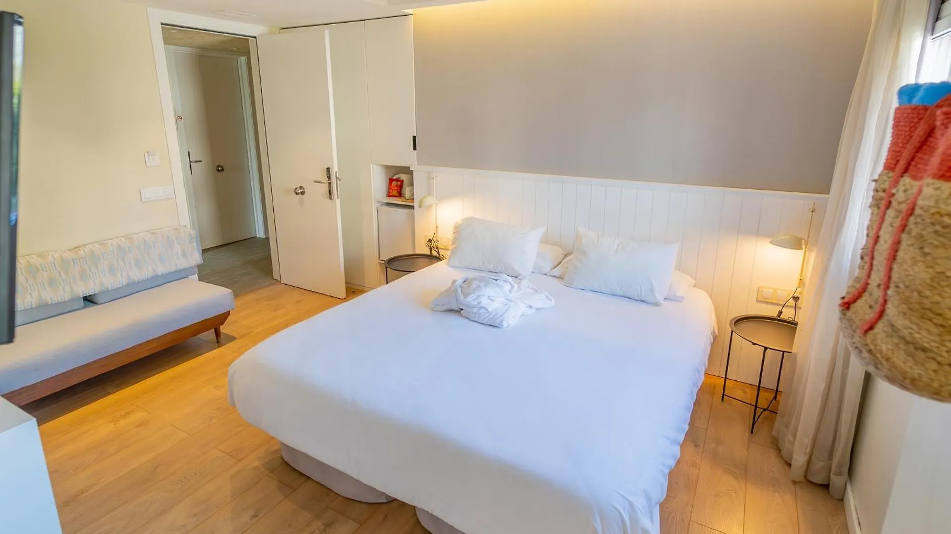 ***  Hotel & Apartaments Thalassa Sport & Spa Roses Spain